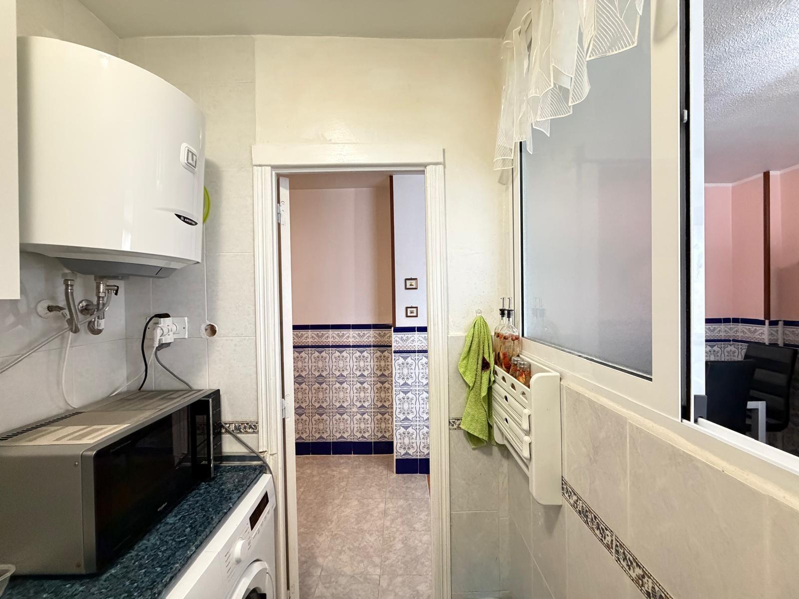 13-27-2 APARTMENT 500 METERS FROM PLAYA DEL CURA WITH A SURFACE OF 44 M2. 1 BEDROOM. 1 BATHROOM.