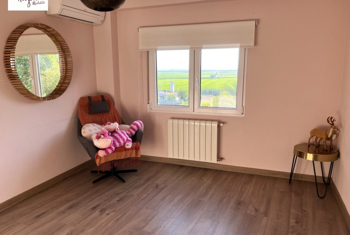 AWESOME APARTMENT IN SALER!!!