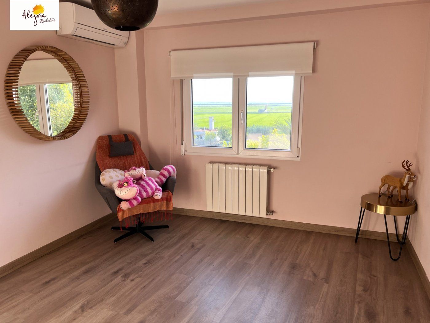 AWESOME APARTMENT IN SALER!!!