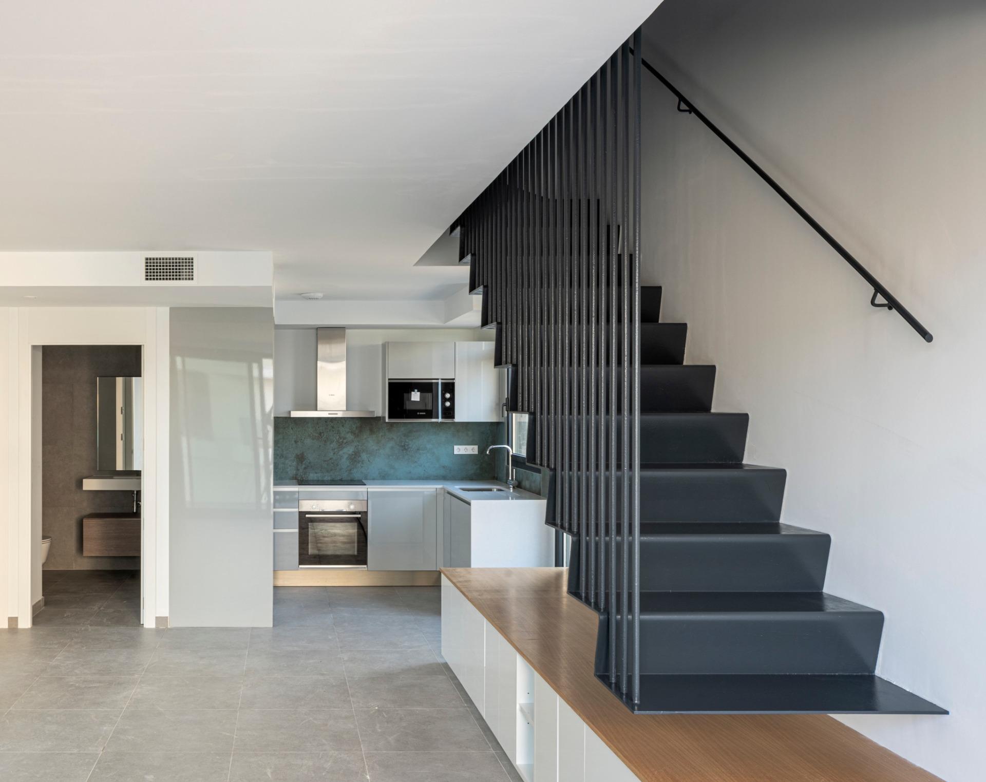 13-3-2 NEW BUILD COMPLEX IN VILLAYOJOSA