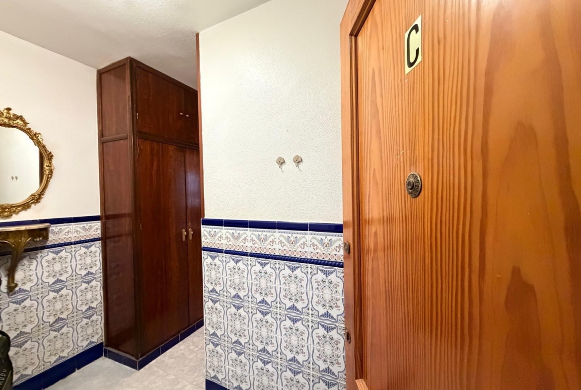 APARTMENT 500 METERS FROM PLAYA DEL CURA WITH A SURFACE OF 44 M2. 1 BEDROOM. 1 BATHROOM.