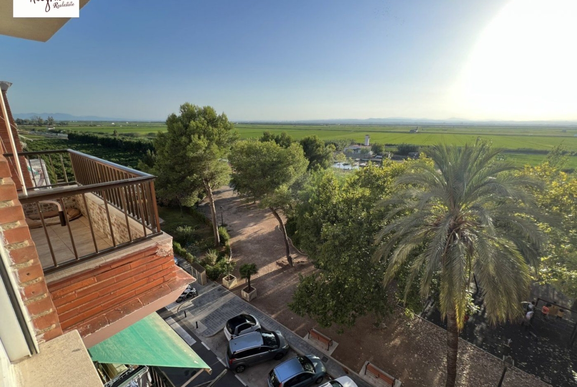 AWESOME APARTMENT IN SALER!!!