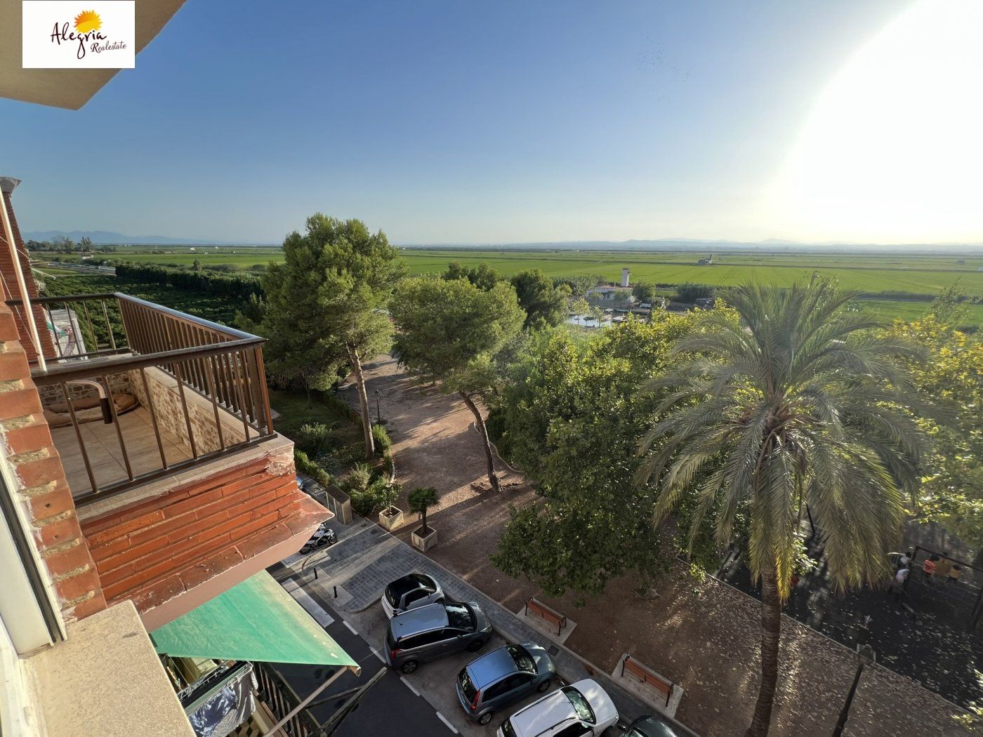 AWESOME APARTMENT IN SALER!!!