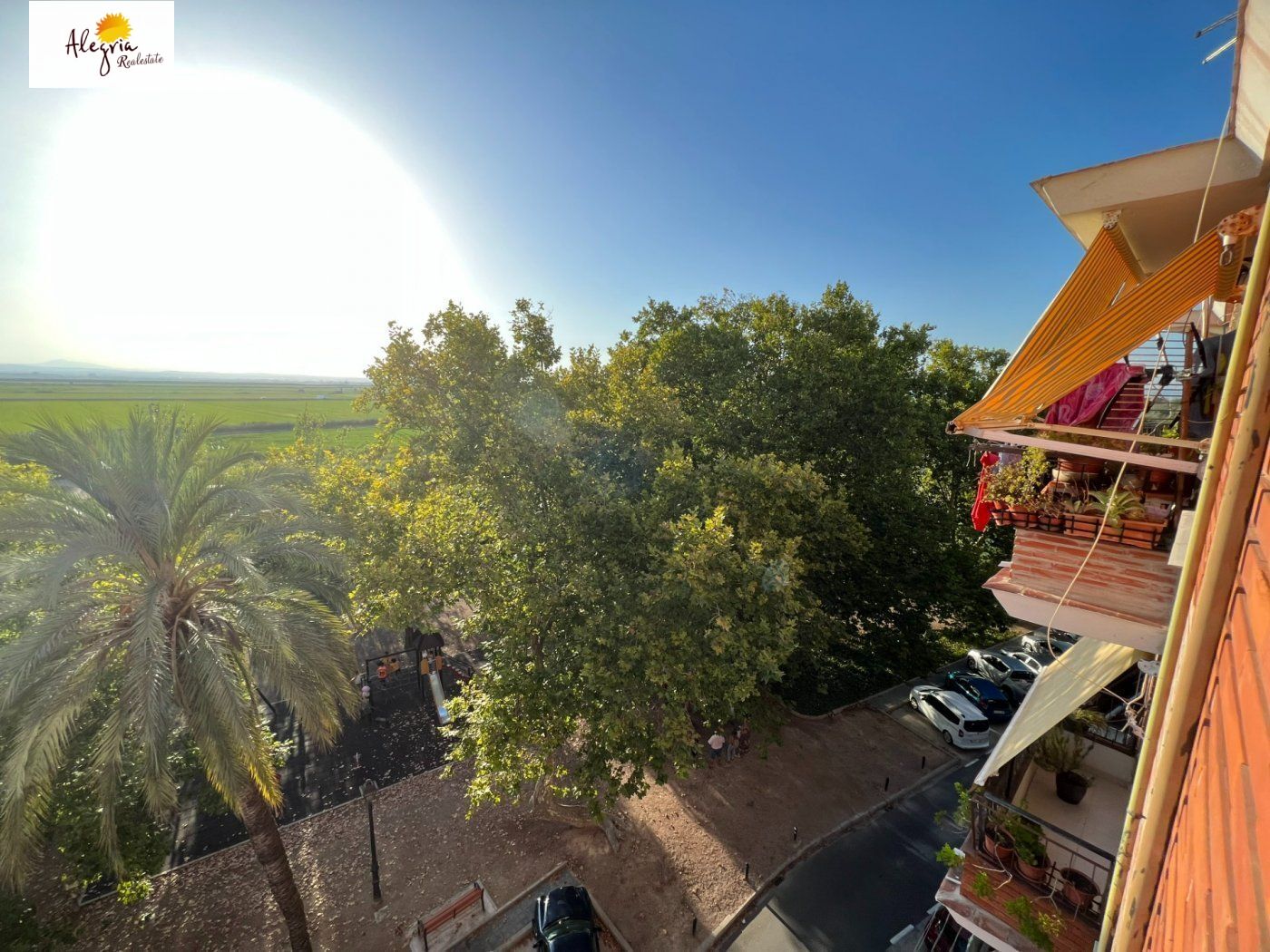 AWESOME APARTMENT IN SALER!!!