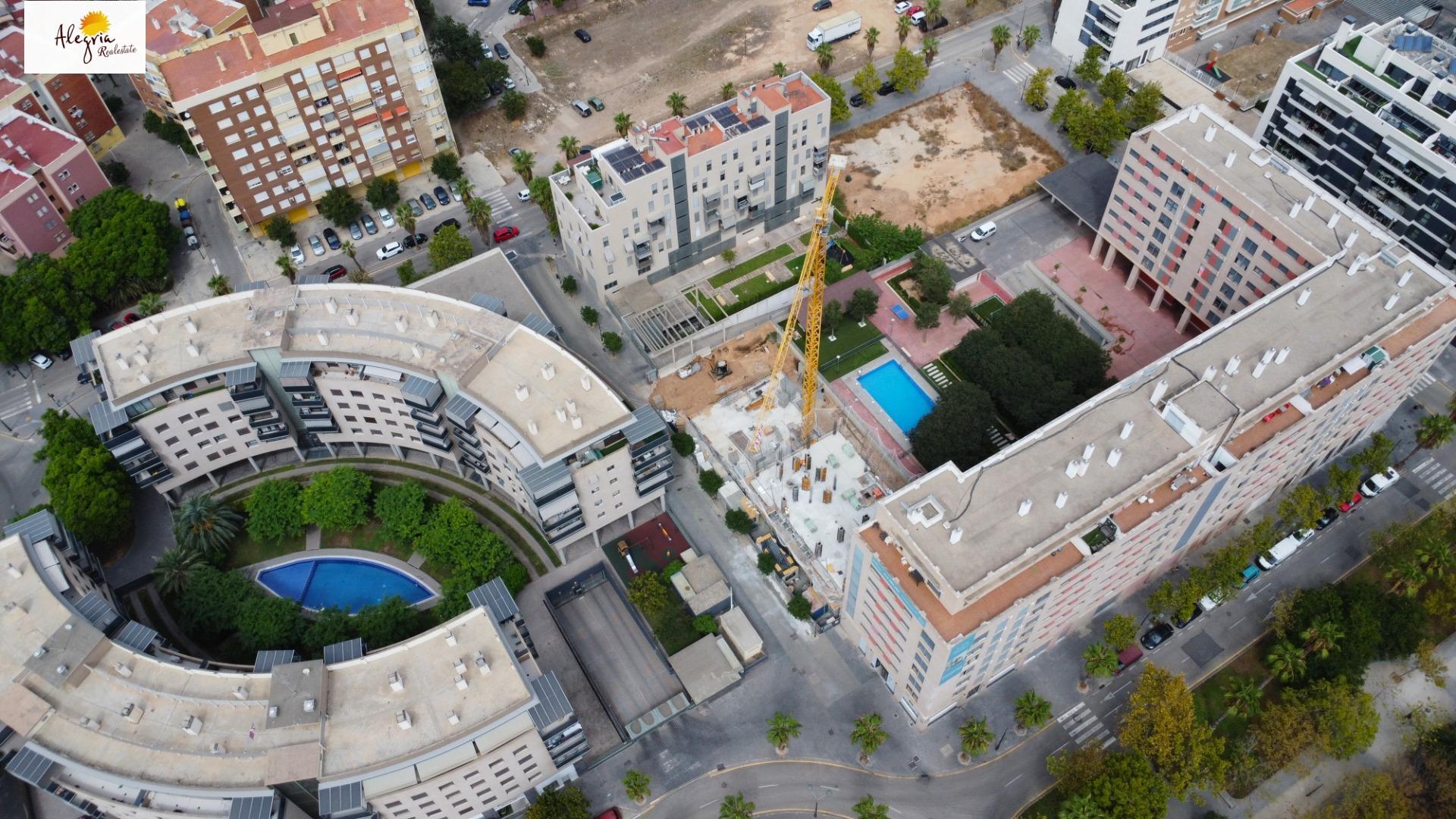 !! EXCELENTE PROYECTO DE OBRA NUEVA AL PARQUE BENICAP