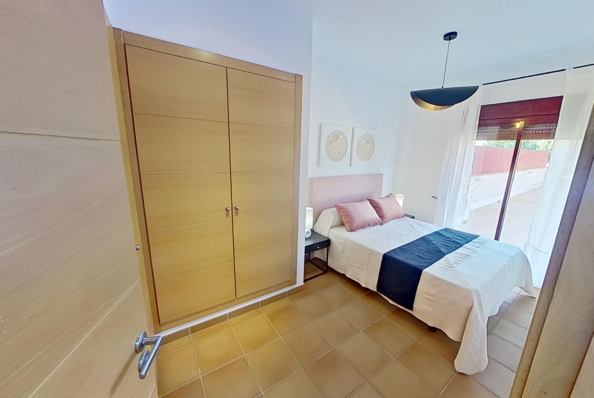Mooi appartement met groot terras, 2 slaapkamers, 2 badkamers op 500m van Archena spa en uitzicht op de bergen