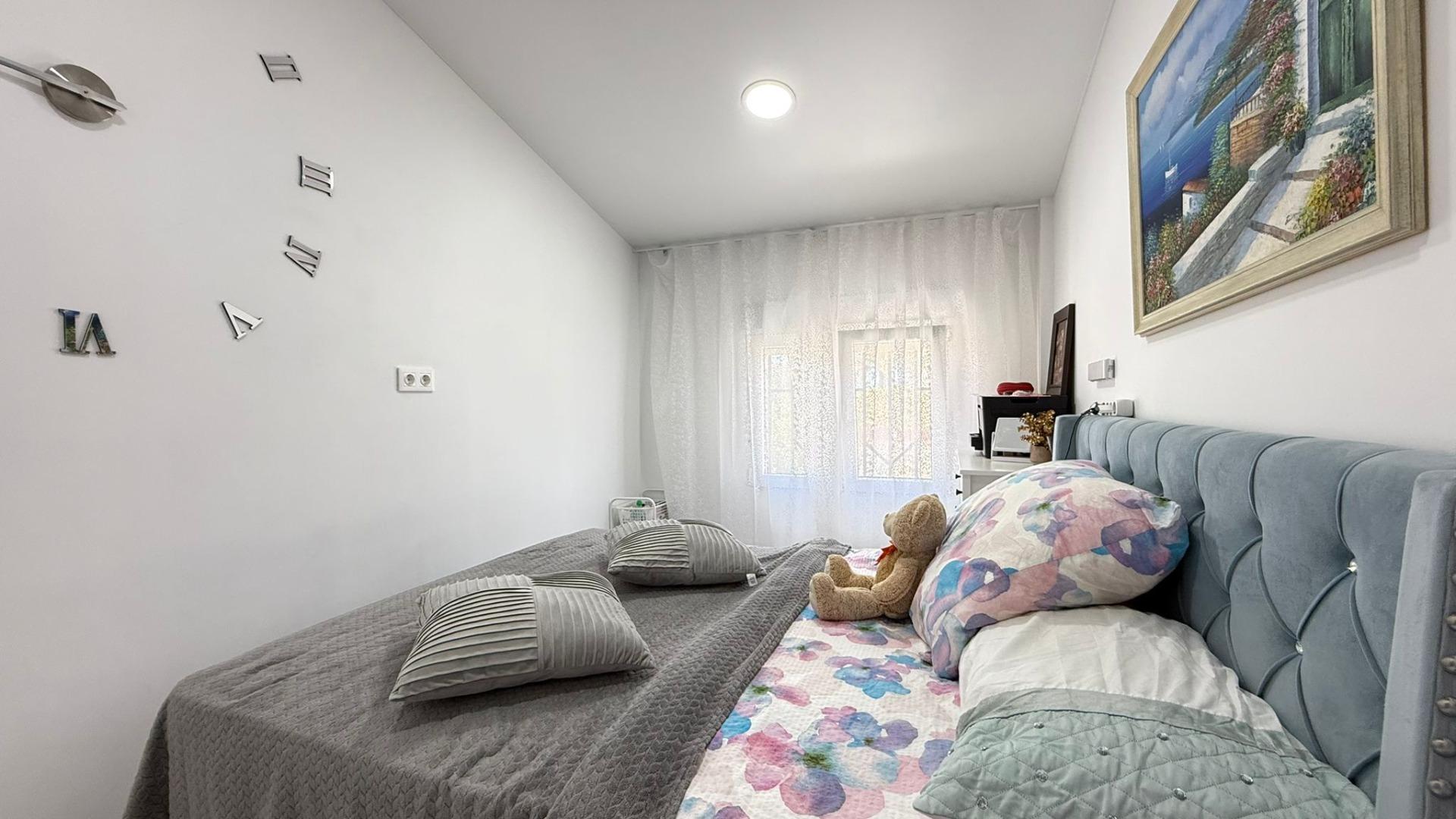 14-11-8 Exclusive renovated upper floor bungalow with 2 bedrooms, 1 bathroom