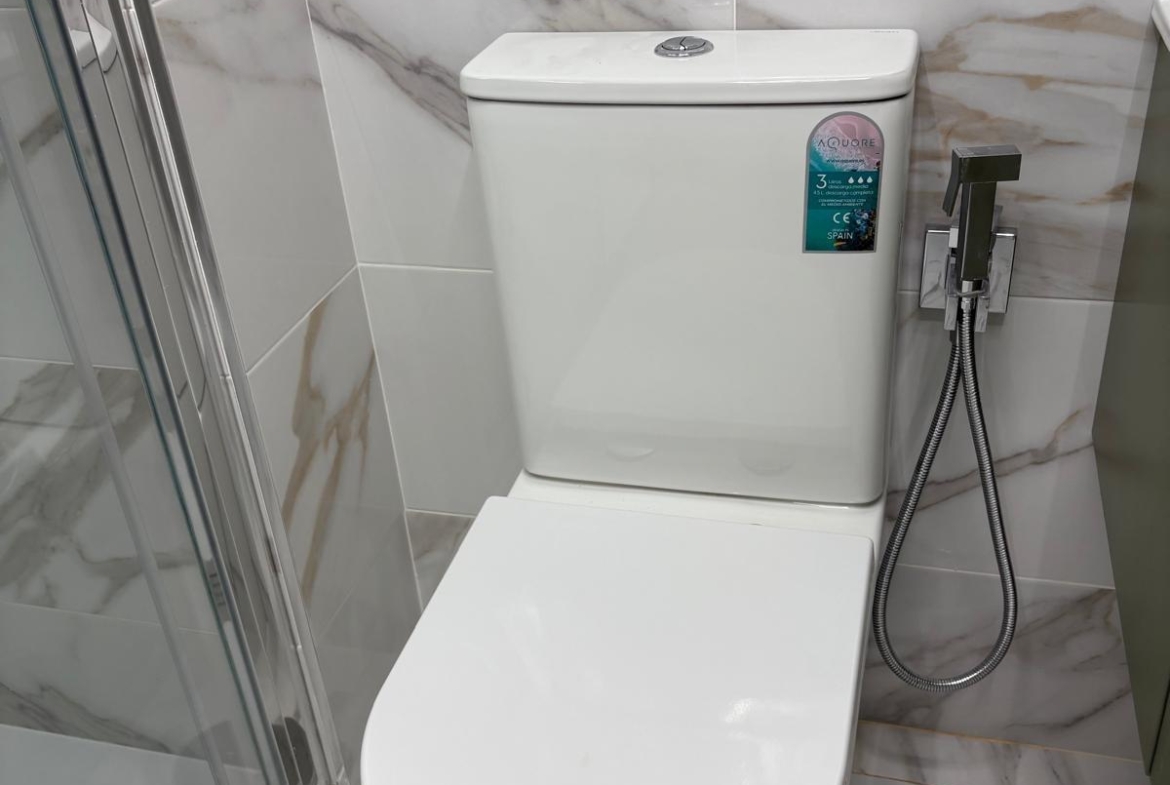 Exclusive Apartment in the Heart of Torrevieja 🌊🏖️ 2 Bedrooms 1 Bathroom BBQ Solarium with Sea Views