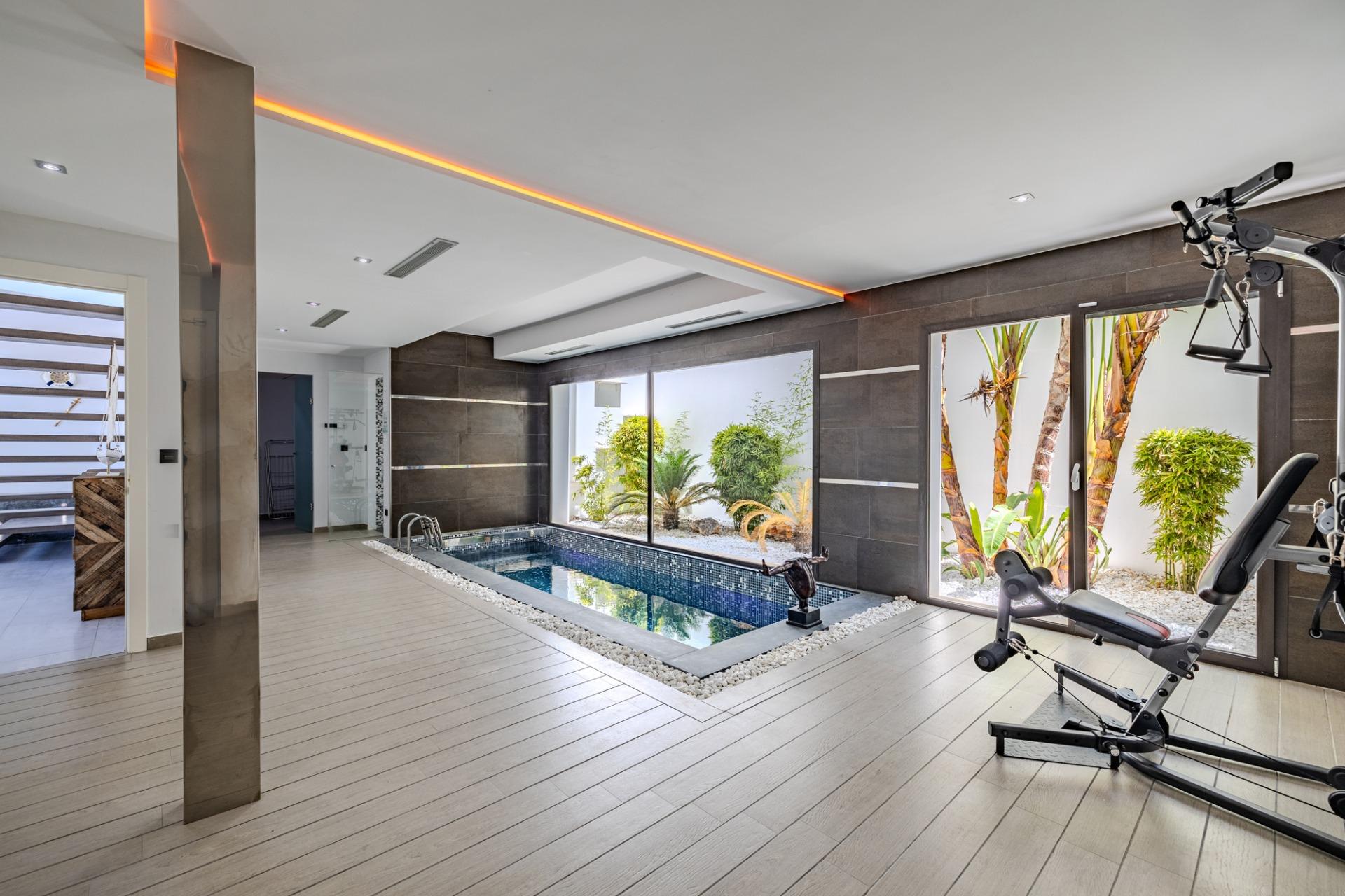 Luxe villa in Les Cansalades, Jávea