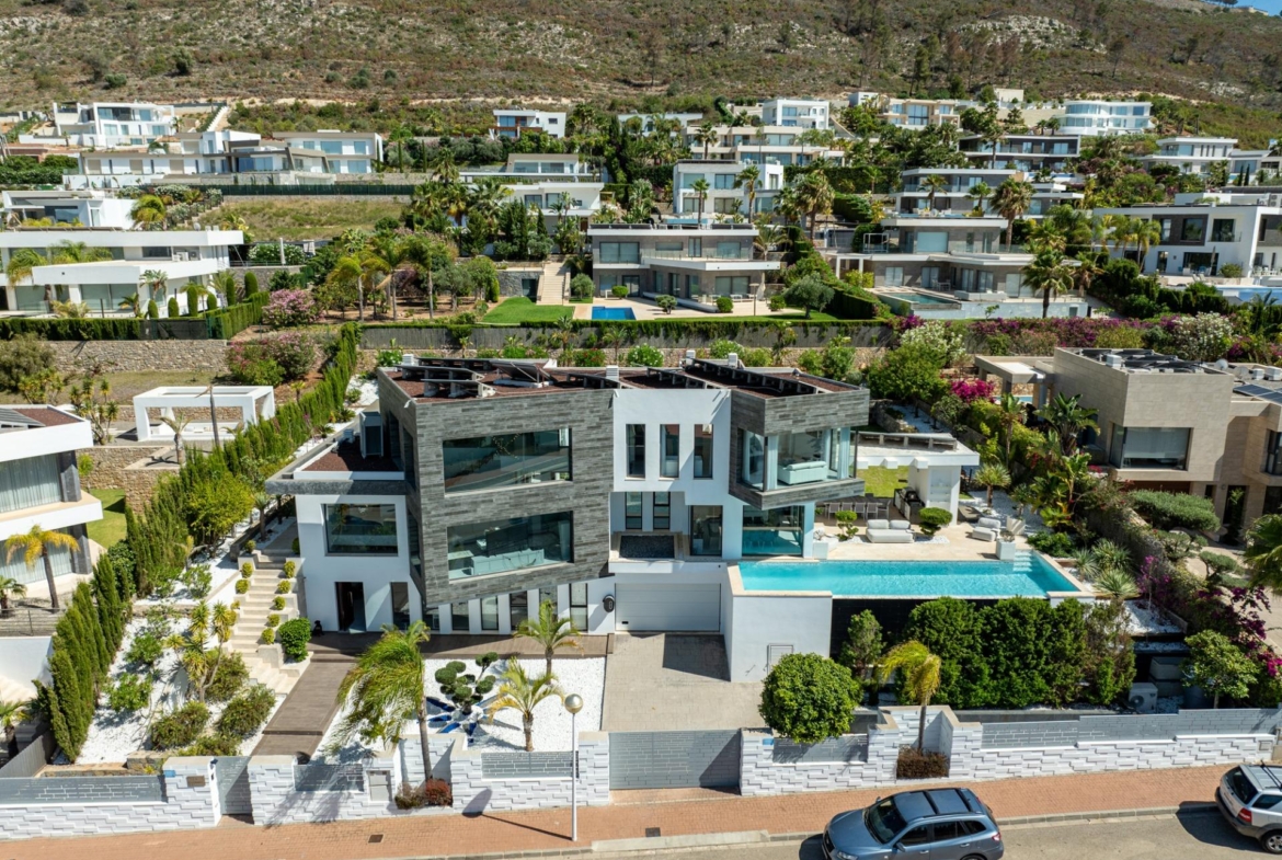 Luxe villa in Les Cansalades, Jávea