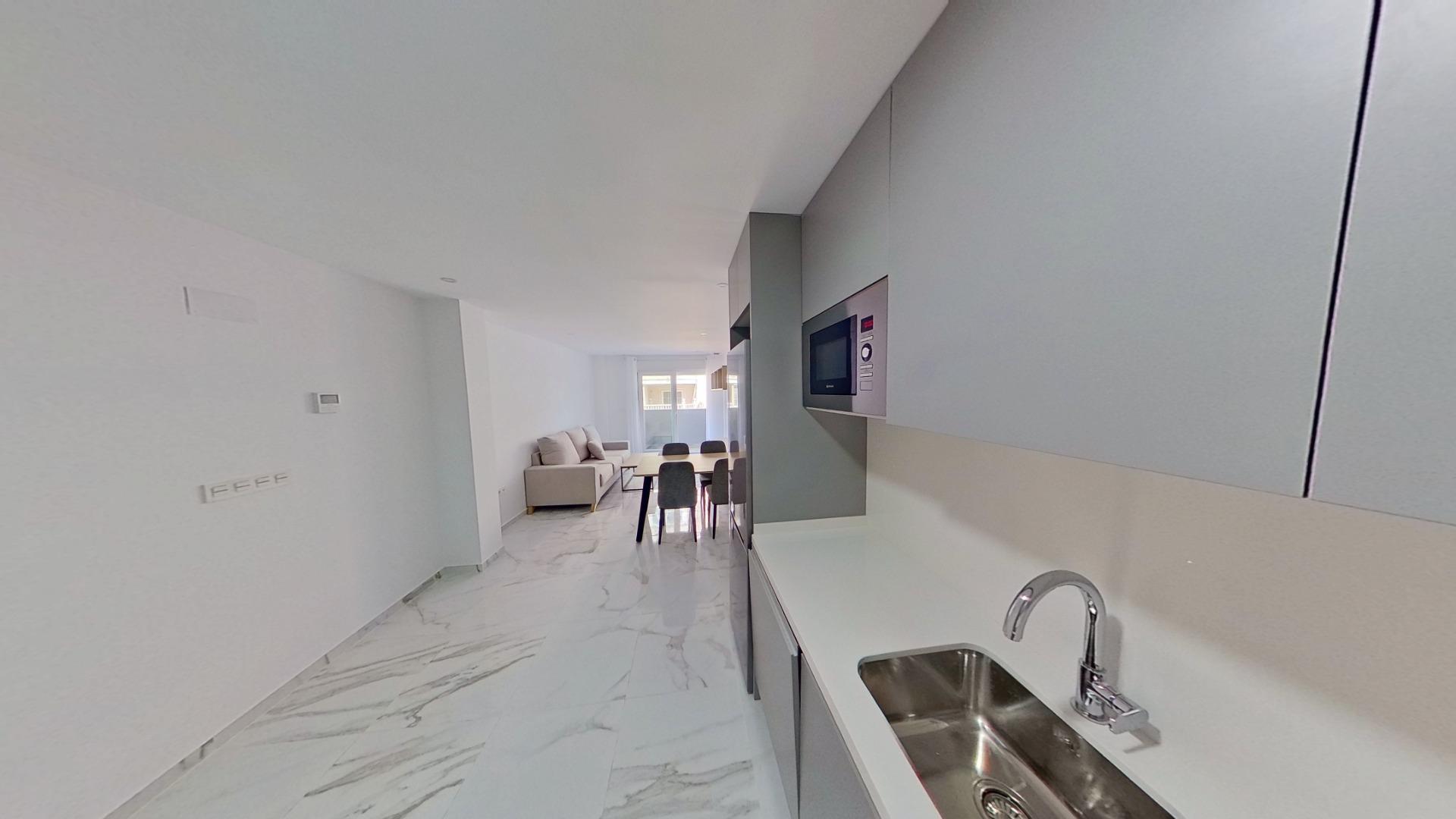 14-2-6 Exclusive Apartment in the Heart of Torrevieja 🌊🏖️ 2 Bedrooms 1 Bathroom BBQ Solarium with Sea Views