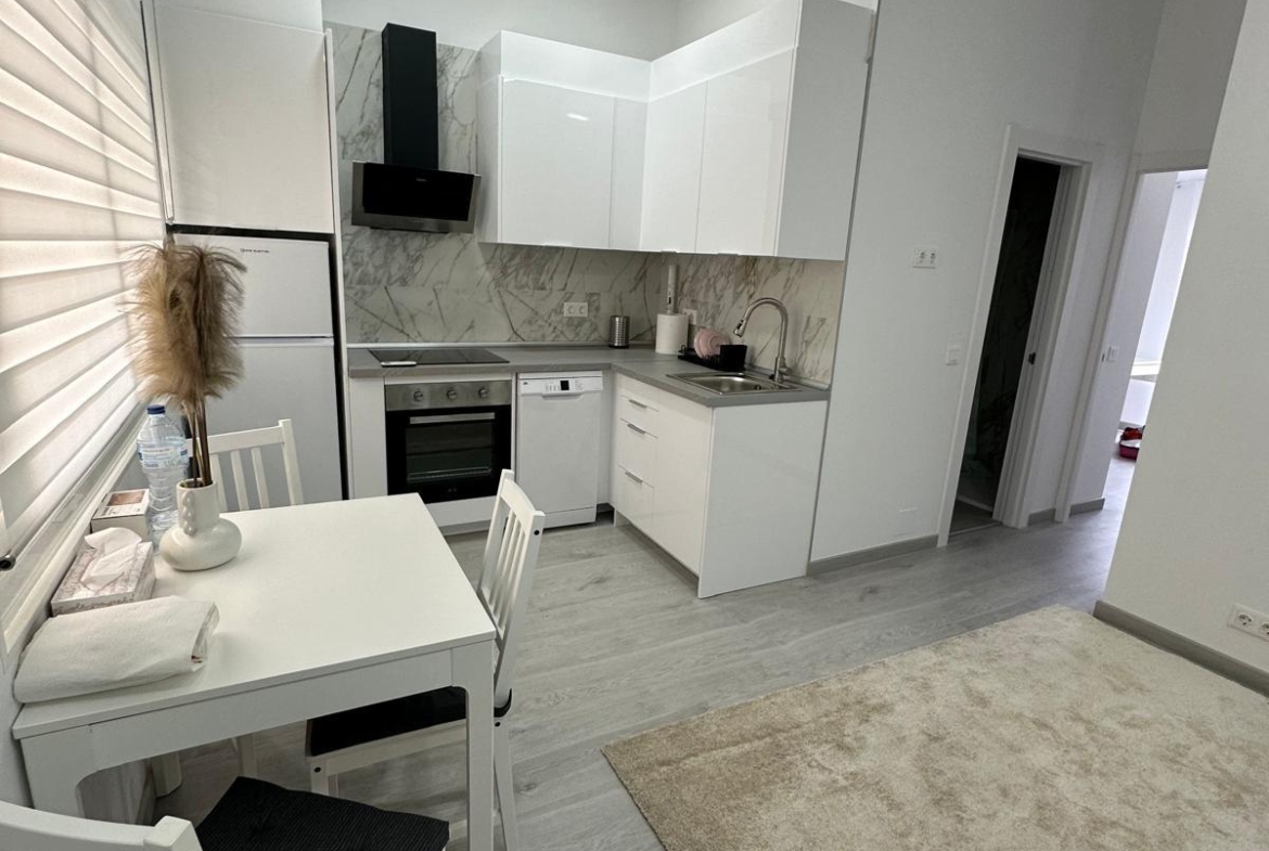 Exclusive renovated upper floor bungalow with 2 bedrooms, 1 bathroom