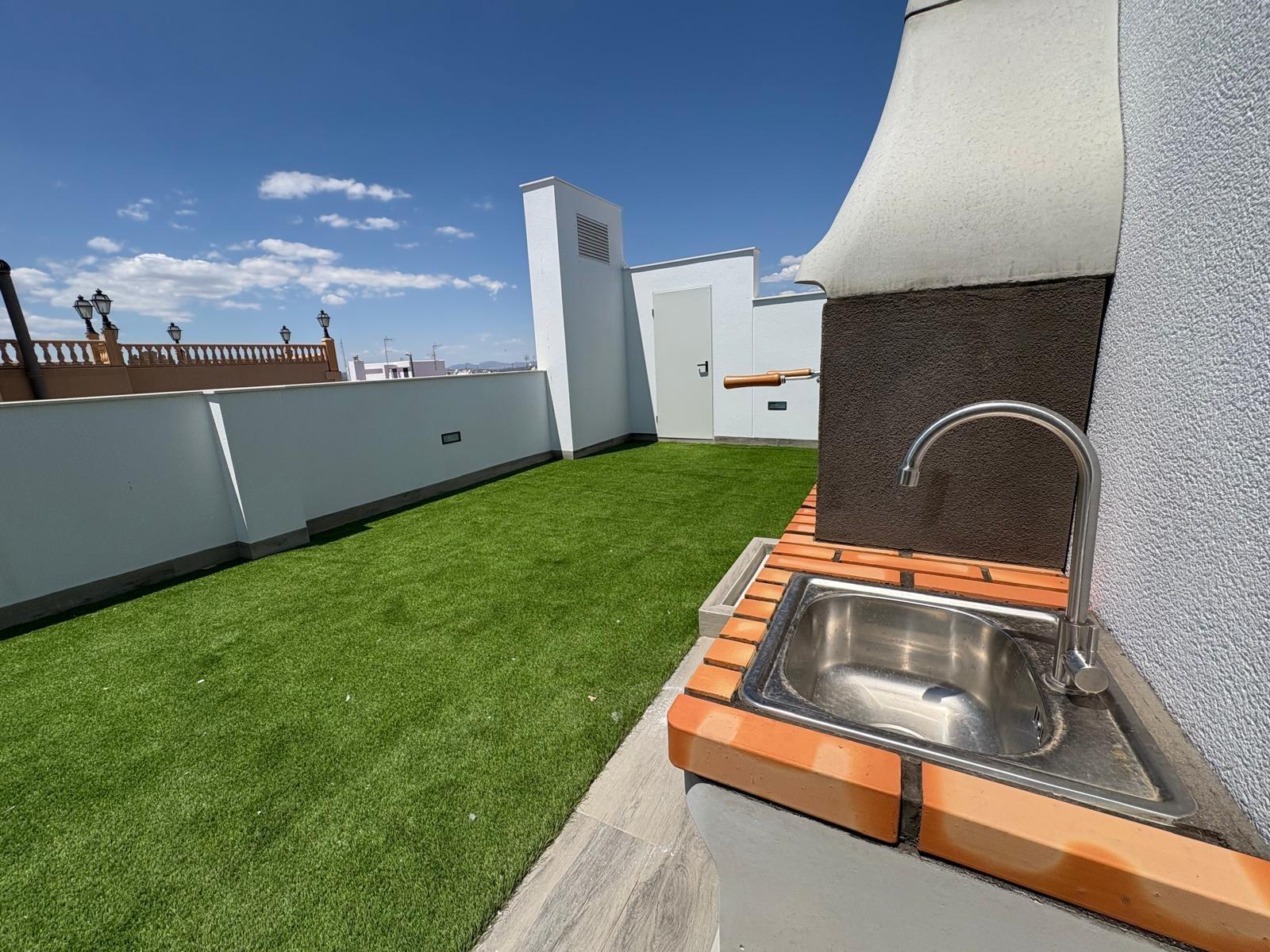 14-25-5 Exclusive Apartment in the Heart of Torrevieja 🌊🏖️ 2 Bedrooms 1 Bathroom BBQ Solarium with Sea Views