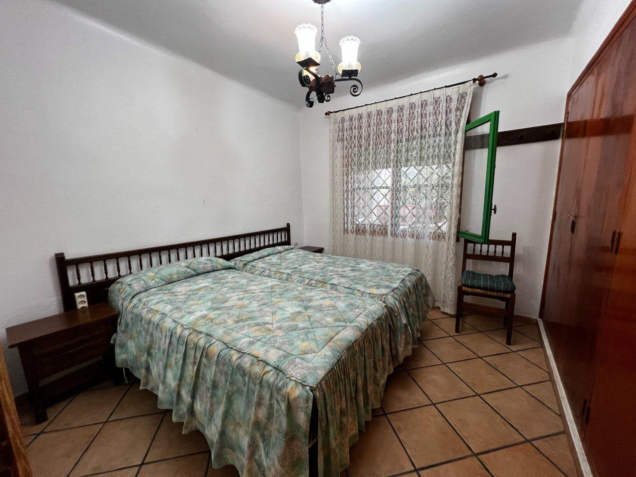 Chalet con 1000 metros de terreno en la zona  Sol y Luz de San Vicente del Raspeig, Alicante