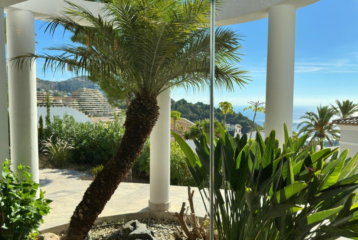 Elegant Villa with Sea Views and Altea la Vella 🌊✨
