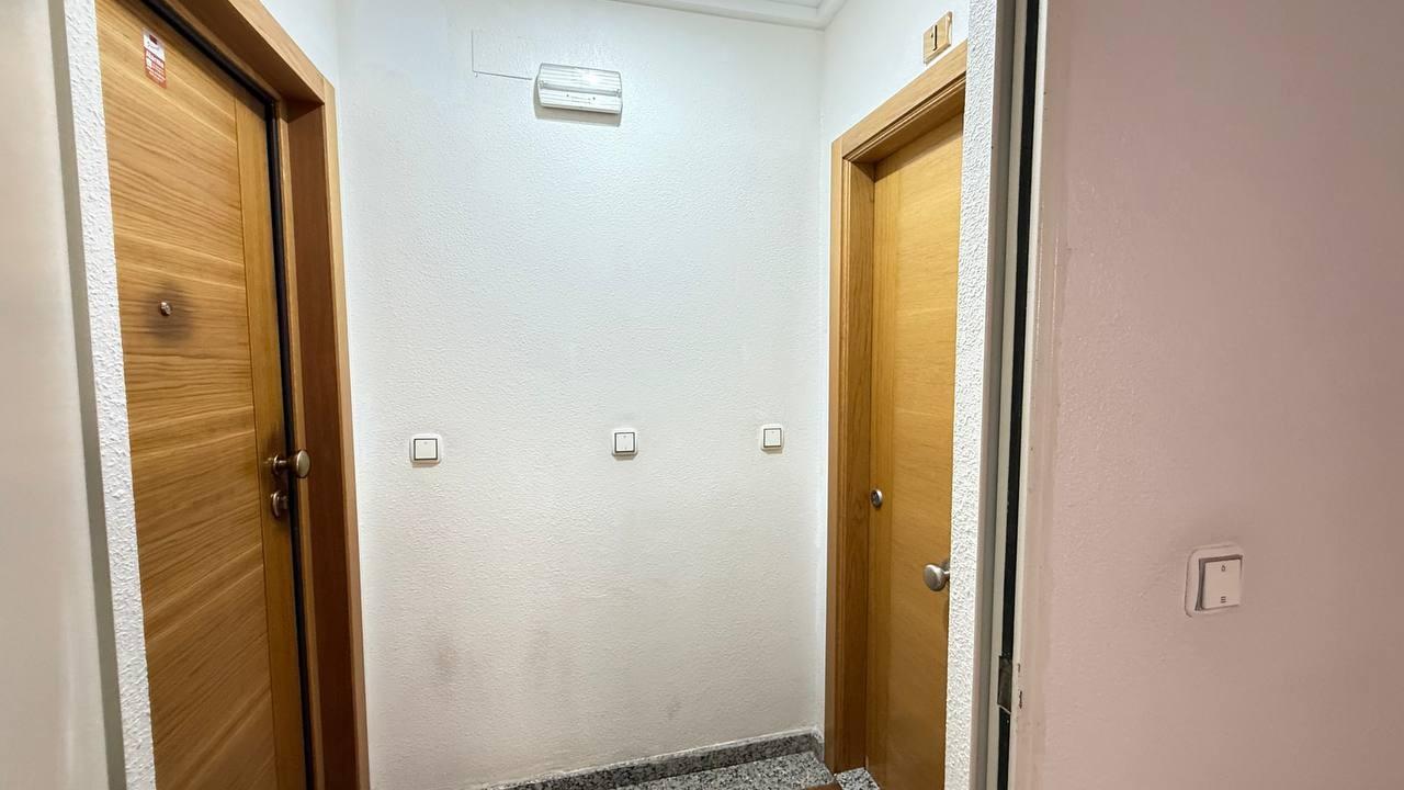 14-27-6 Exclusive apartment with incredible design and a prime location