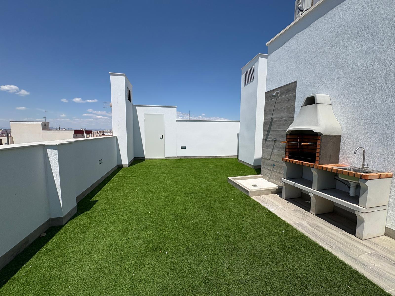 14-28-5 Exclusive Apartment in the Heart of Torrevieja 🌊🏖️ 2 Bedrooms 1 Bathroom BBQ Solarium with Sea Views