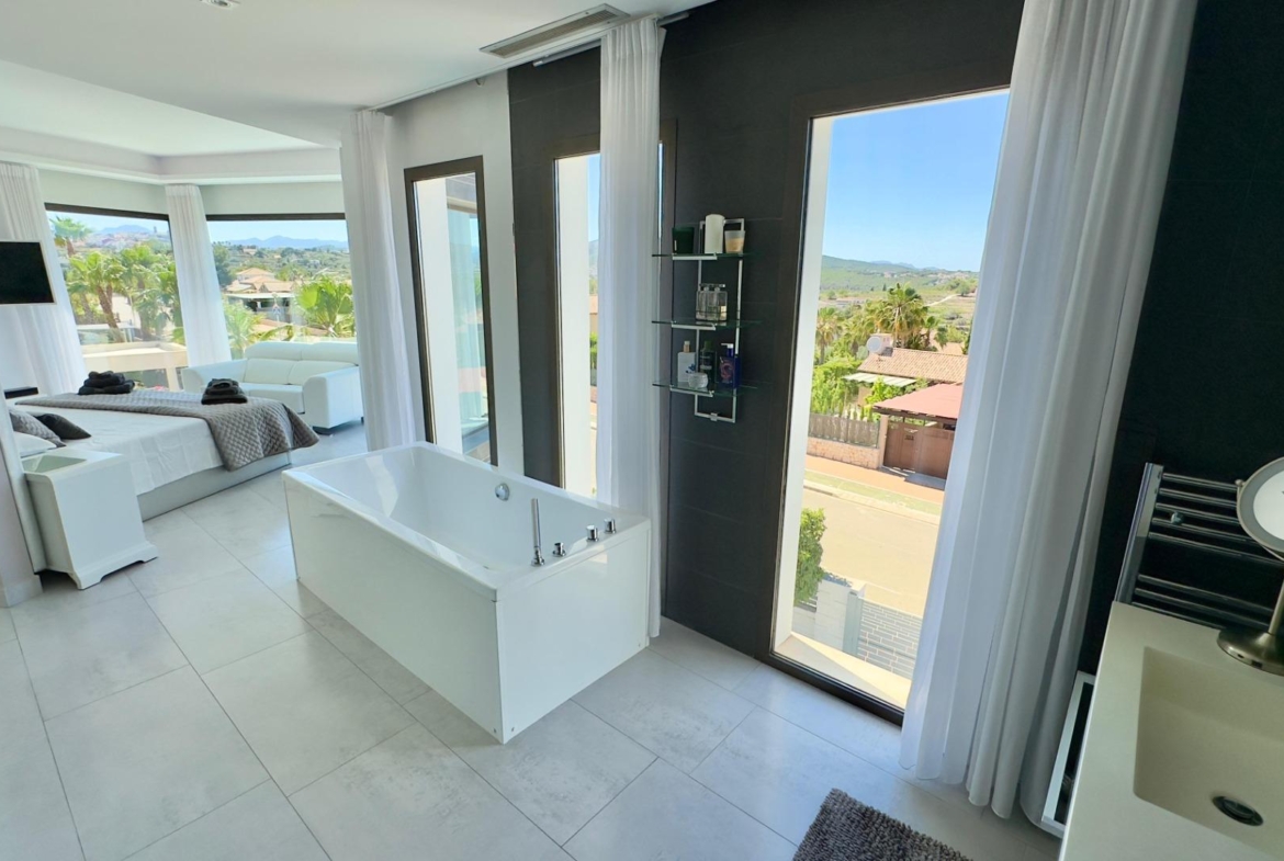 Luxe villa in Les Cansalades, Jávea