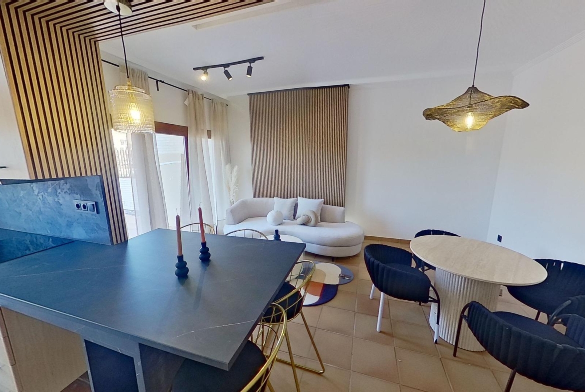 Mooi appartement met groot terras, 2 slaapkamers, 2 badkamers op 500m van Archena spa en uitzicht op de bergen