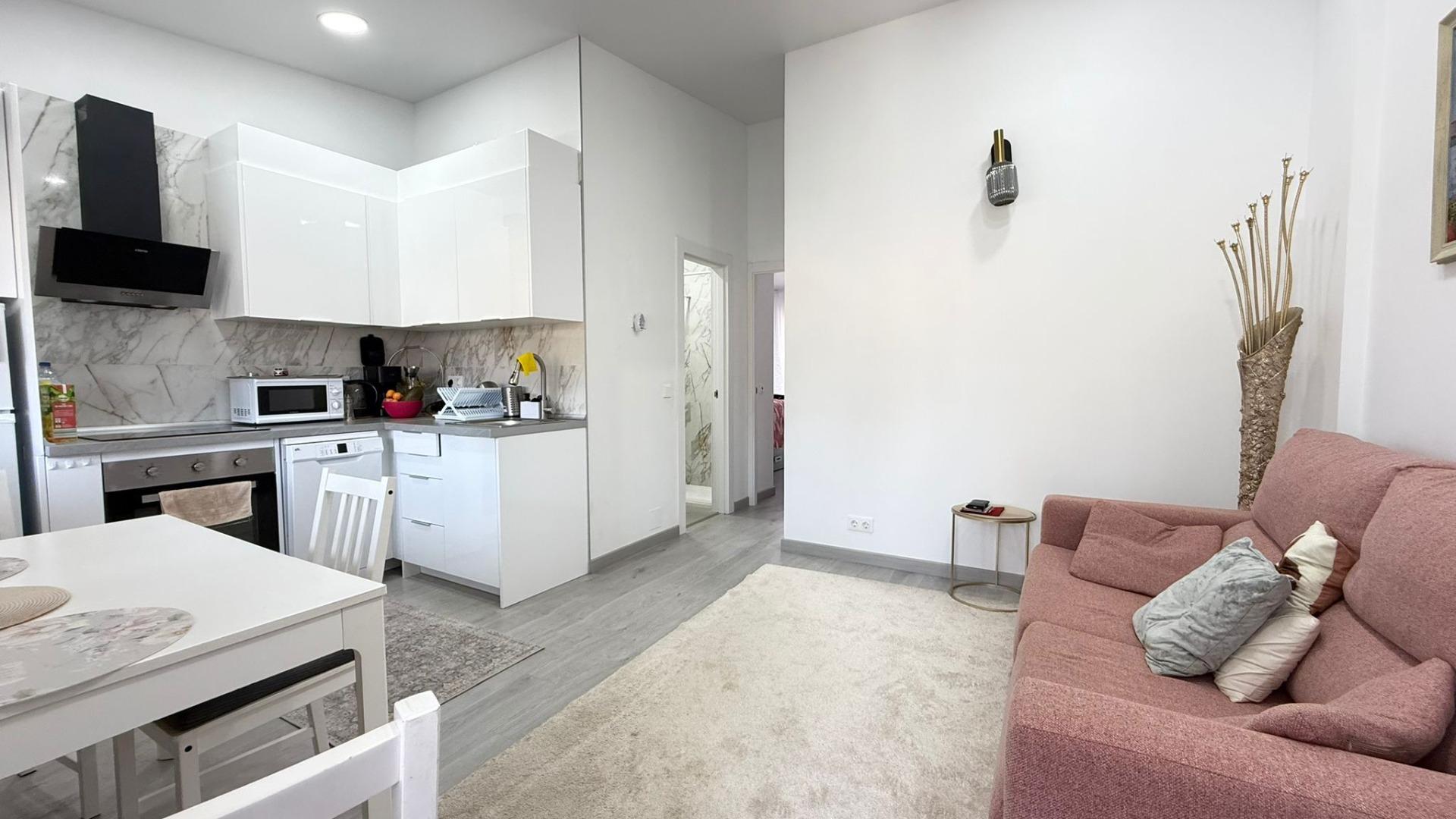 14-4-8 Exclusive renovated upper floor bungalow with 2 bedrooms, 1 bathroom