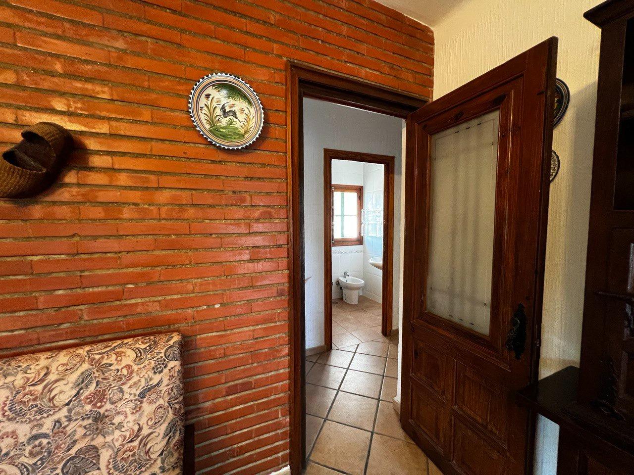 Chalet con 1000 metros de terreno en la zona  Sol y Luz de San Vicente del Raspeig, Alicante