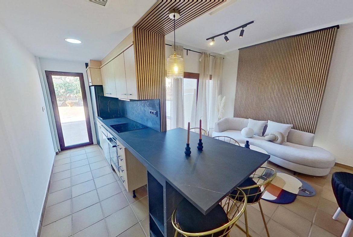 Mooi appartement met groot terras, 2 slaapkamers, 2 badkamers op 500m van Archena spa en uitzicht op de bergen