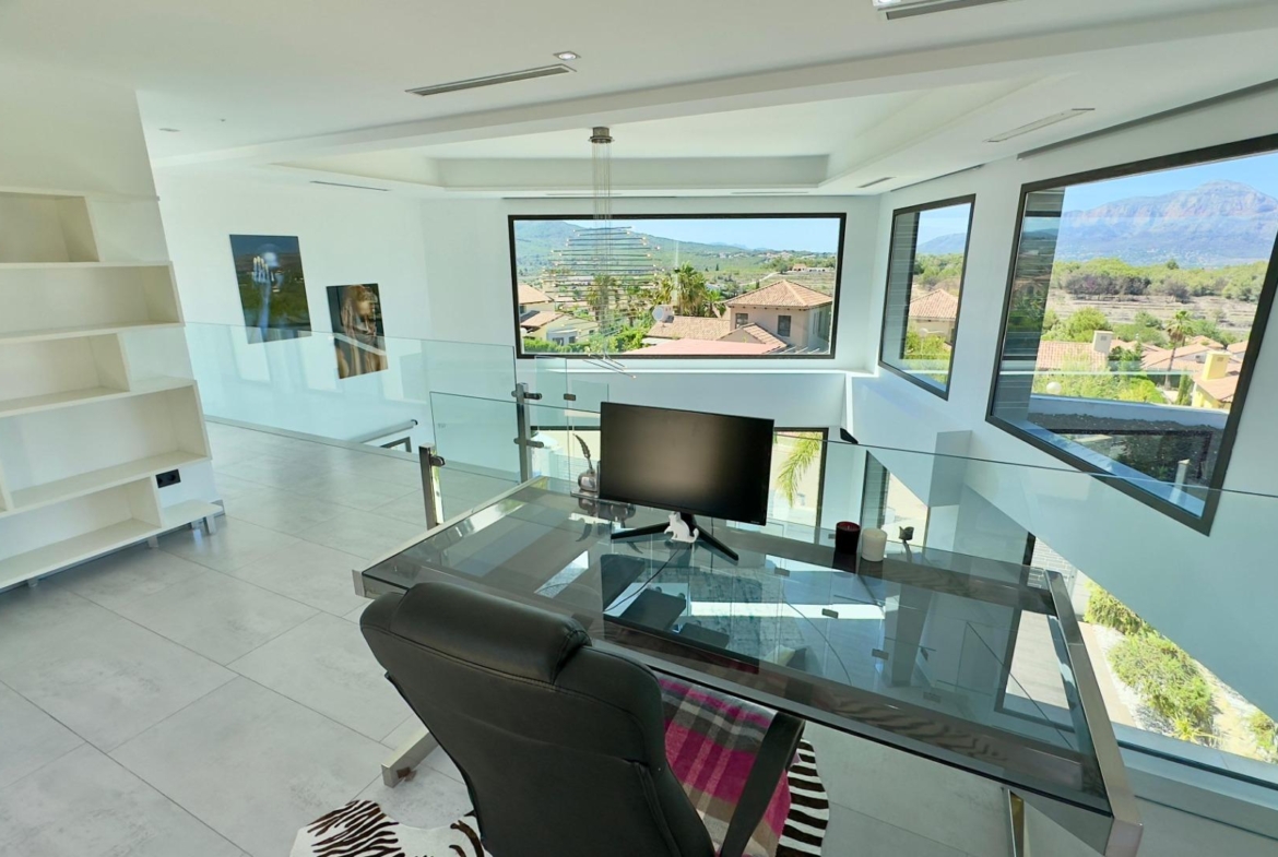 Luxe villa in Les Cansalades, Jávea