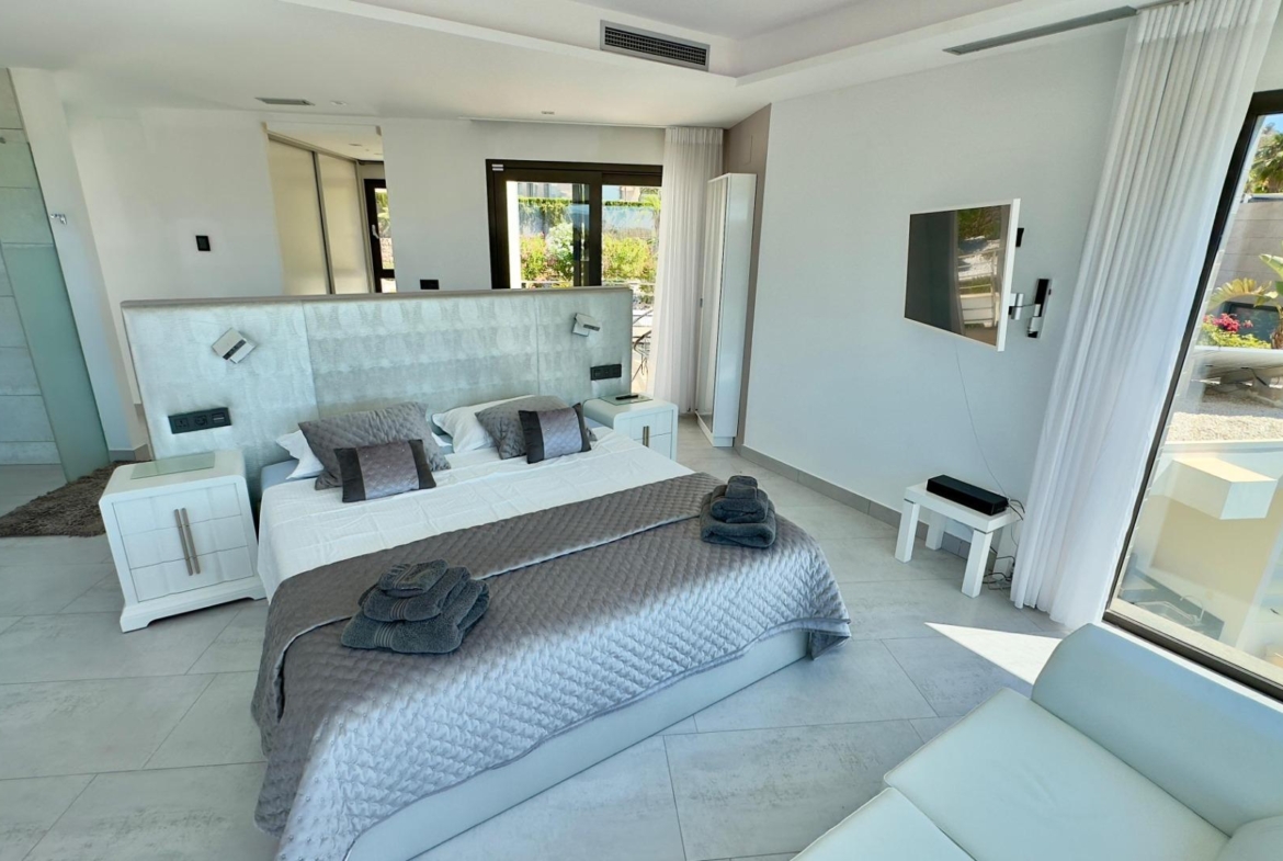 Luxe villa in Les Cansalades, Jávea