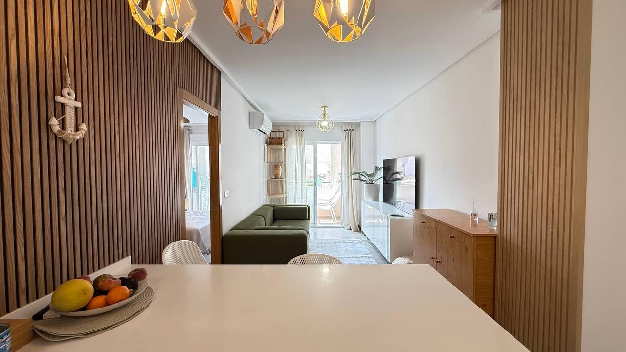 14-9-9 Exclusive apartment with incredible design and a prime location
