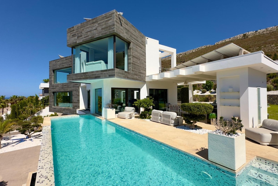 Luxe villa in Les Cansalades, Jávea