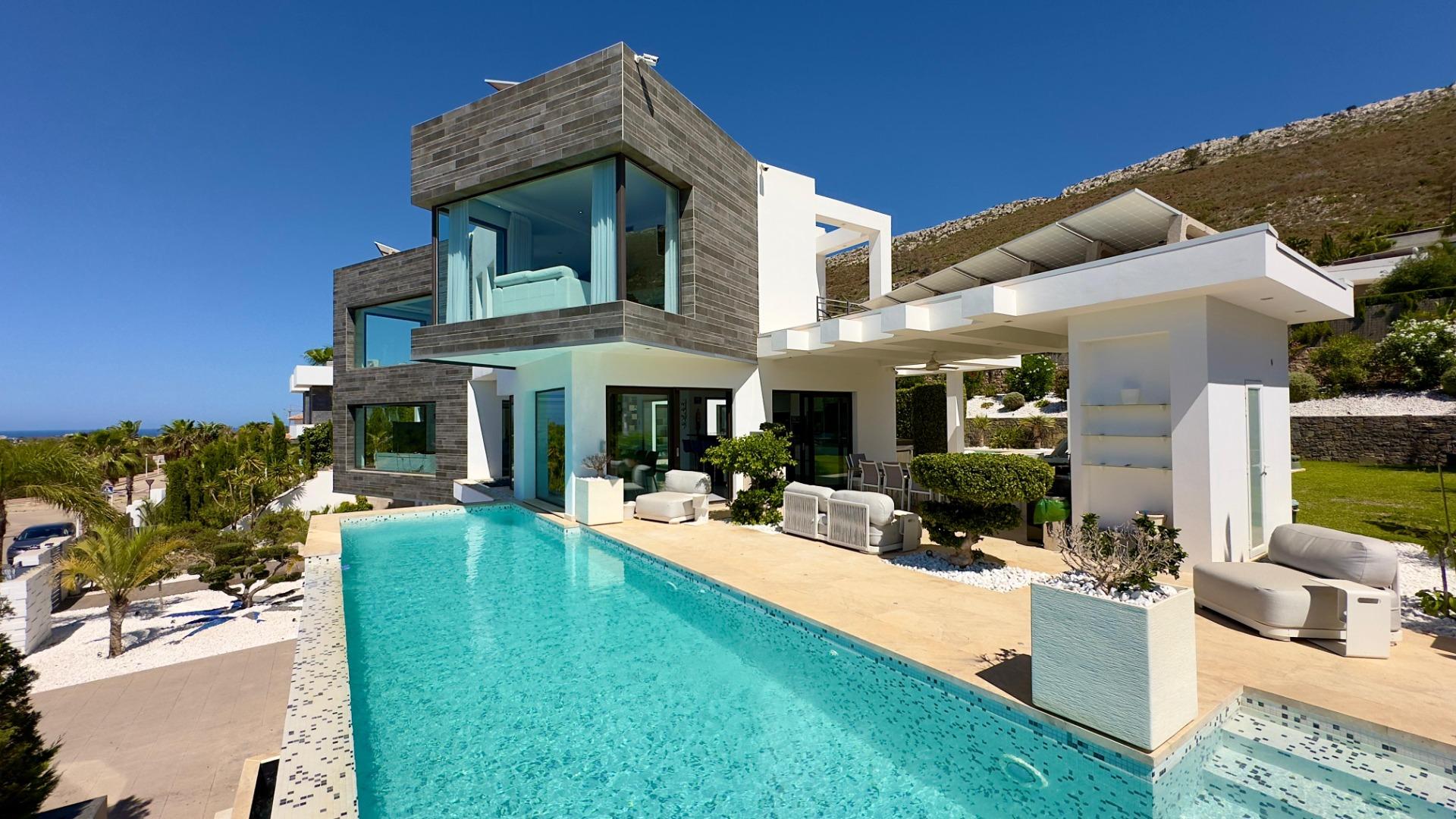 Luxe villa in Les Cansalades, Jávea