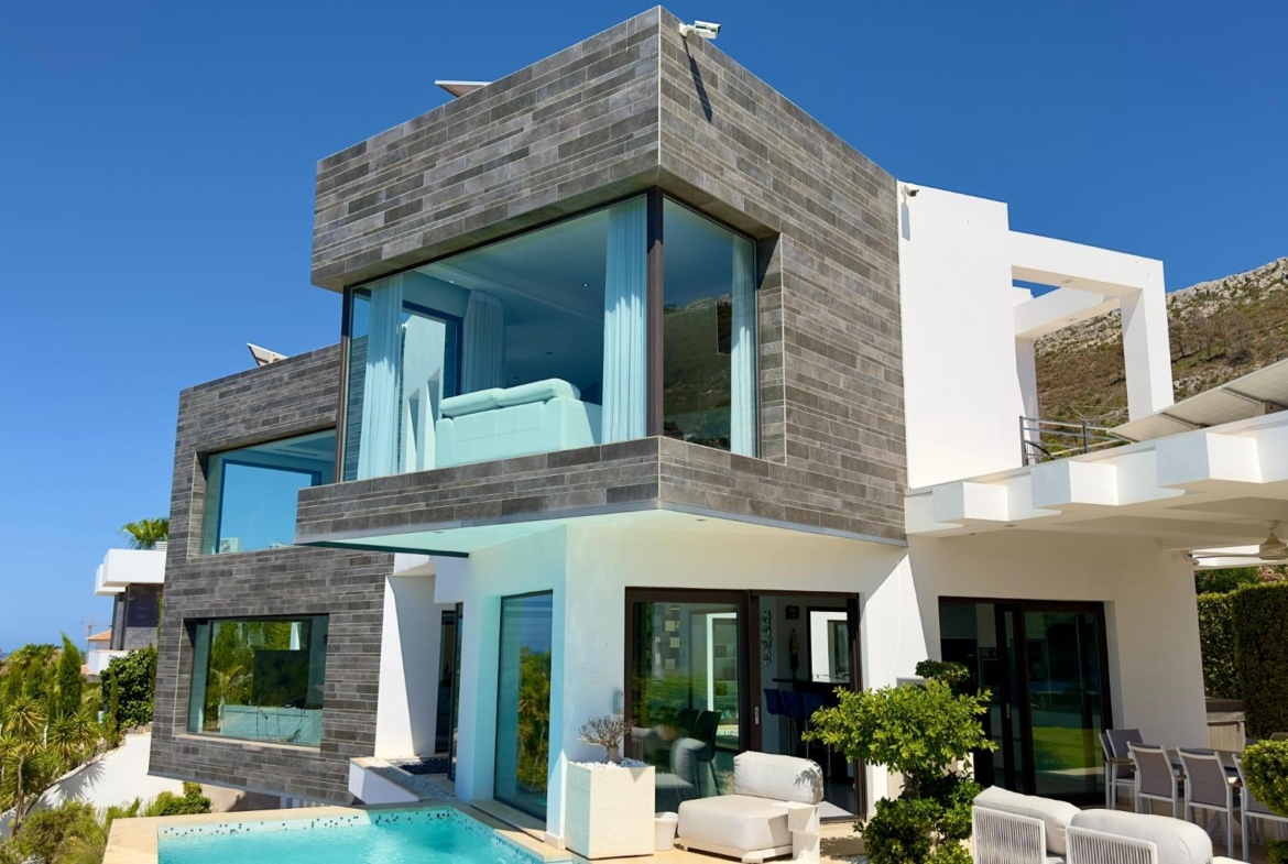 Luxe villa in Les Cansalades, Jávea