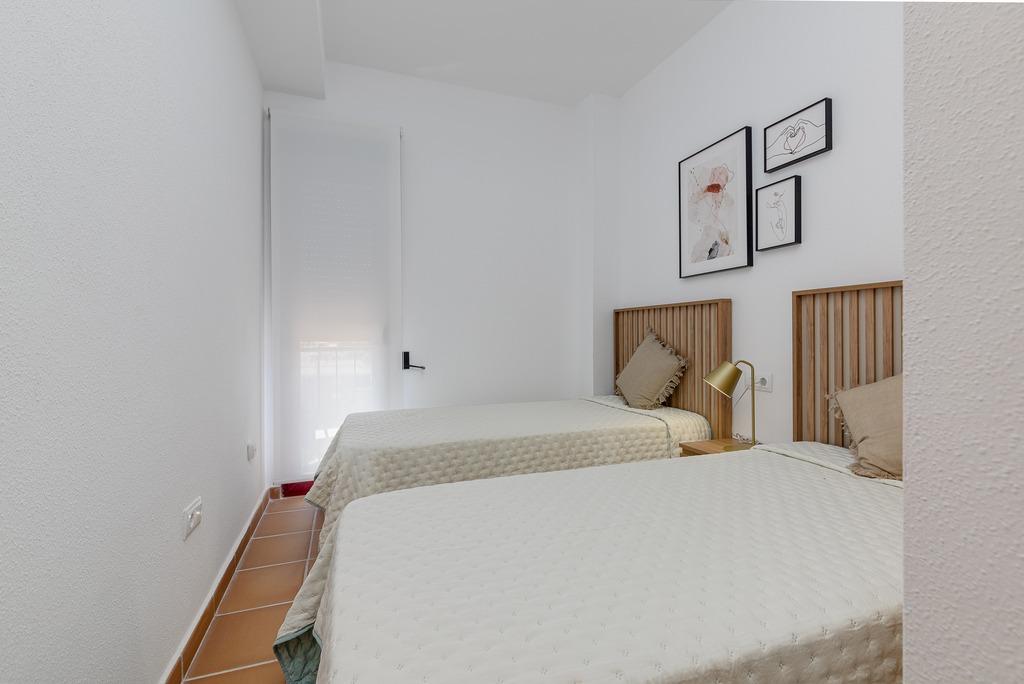 ATTIC 2 BEDROOMS 2 BATHROOMS WITH GARAGE AND STORAGE SWIMMING POOLS SAUNA JACUZZI AND GYM 5 MINUTES FROM ARCHENA SPA