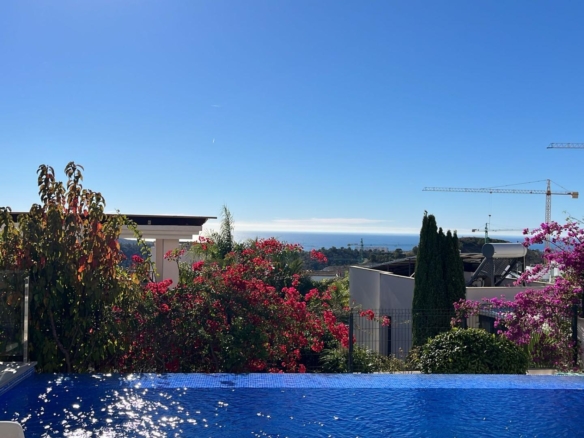 Modern Villa with sea views from all rooms in Balcón de Finestrat