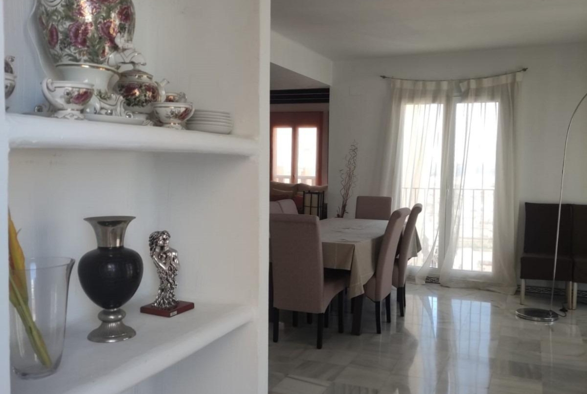 Ático duplex con vistas al mar en Torrevieja.