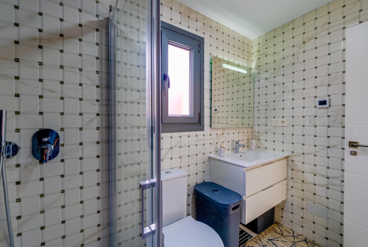 Modern Villa with sea views from all rooms in Balcón de Finestrat