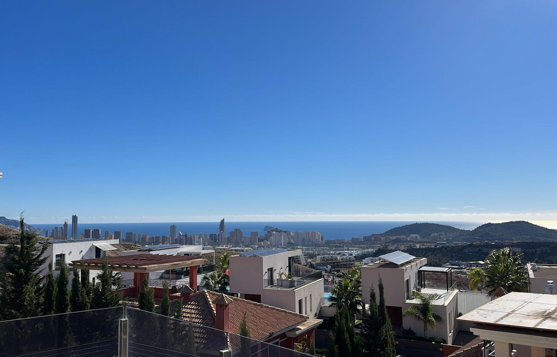 16-2-2 Modern Villa with sea views from all rooms in Balcón de Finestrat
