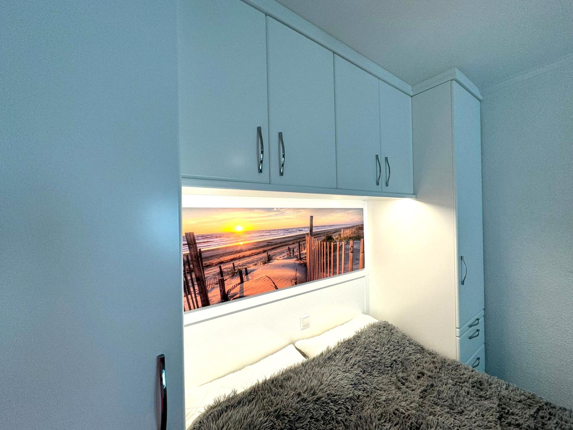 Frontline Penthouse! Renovated in La Torre de la Horadada: Your Ideal Refuge Just Meters from the Se