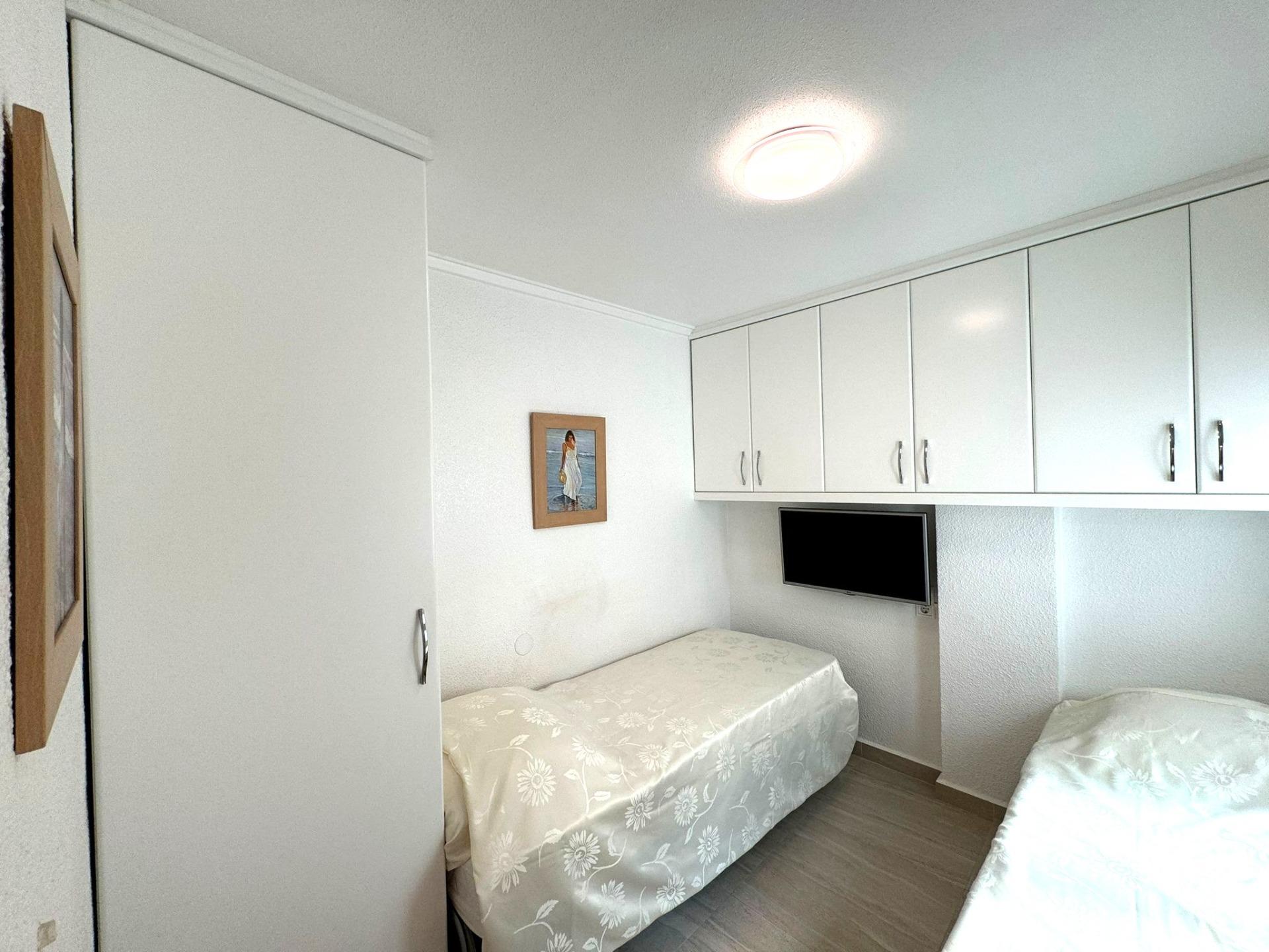 Frontline Penthouse! Renovated in La Torre de la Horadada: Your Ideal Refuge Just Meters from the Se