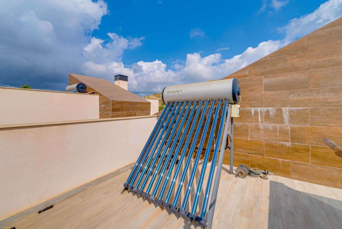 Modern Villa with sea views from all rooms in Balcón de Finestrat