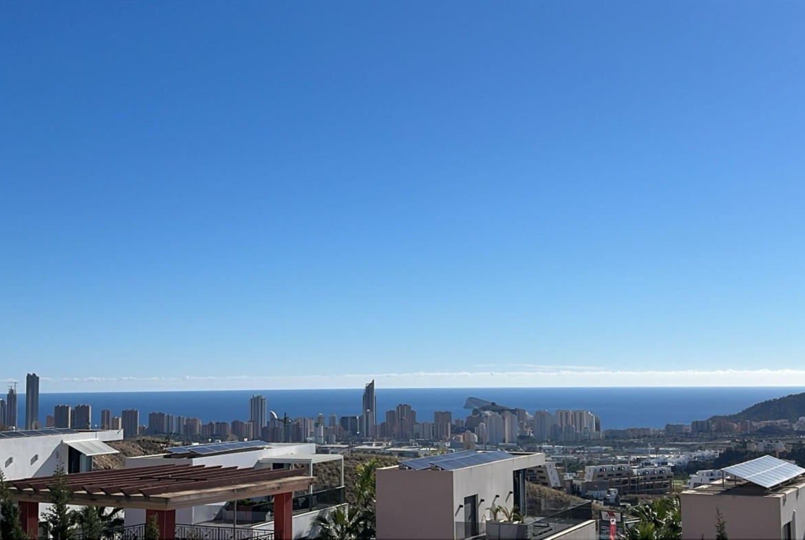 Modern Villa with sea views from all rooms in Balcón de Finestrat