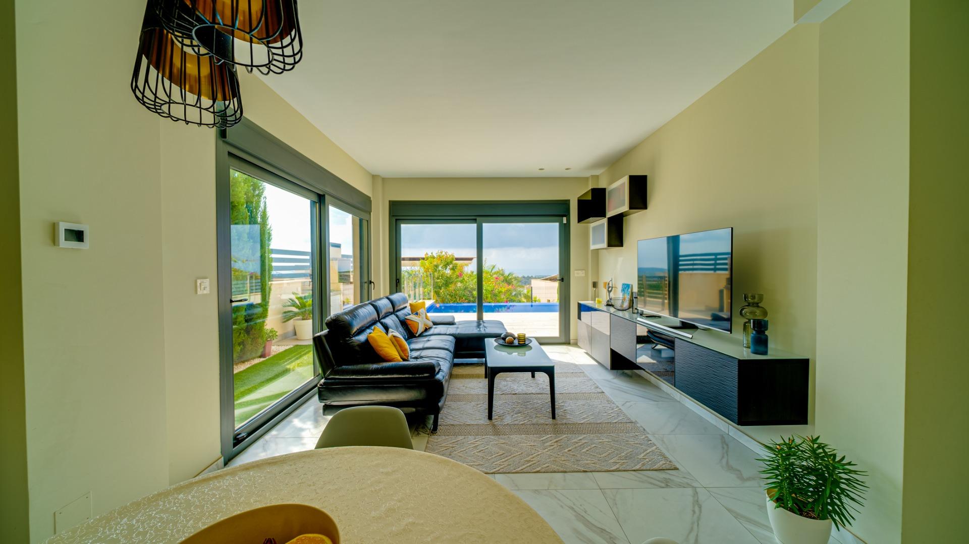 16-31-2 Modern Villa with sea views from all rooms in Balcón de Finestrat