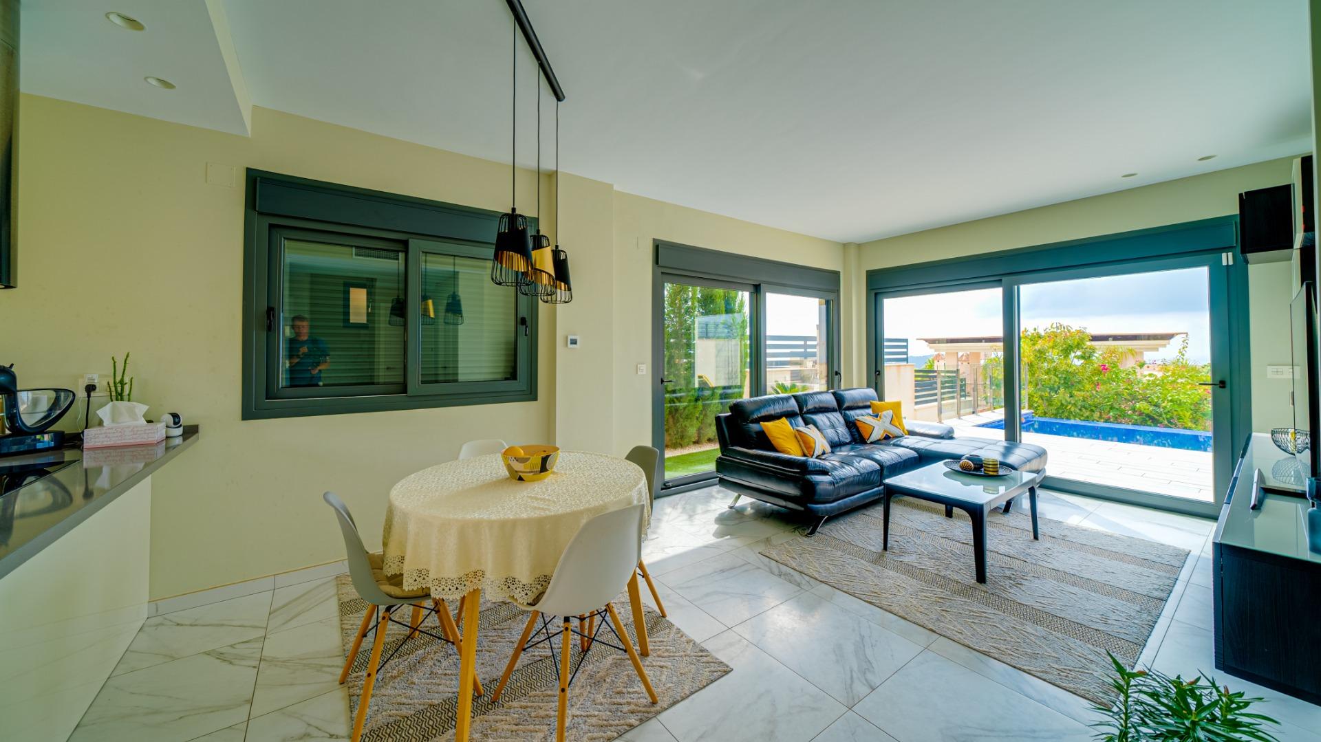 16-38-2 Modern Villa with sea views from all rooms in Balcón de Finestrat