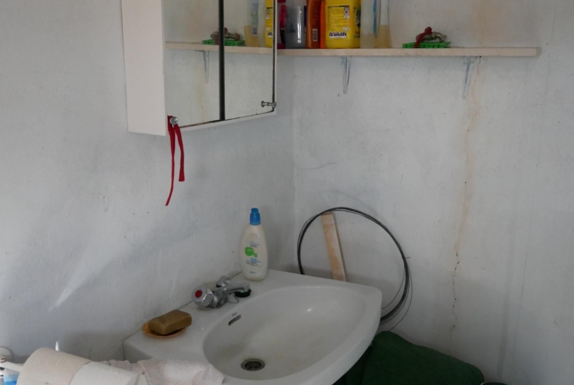 CASA CON TERRENO EN ZONA EL SALADO, ABANILLA