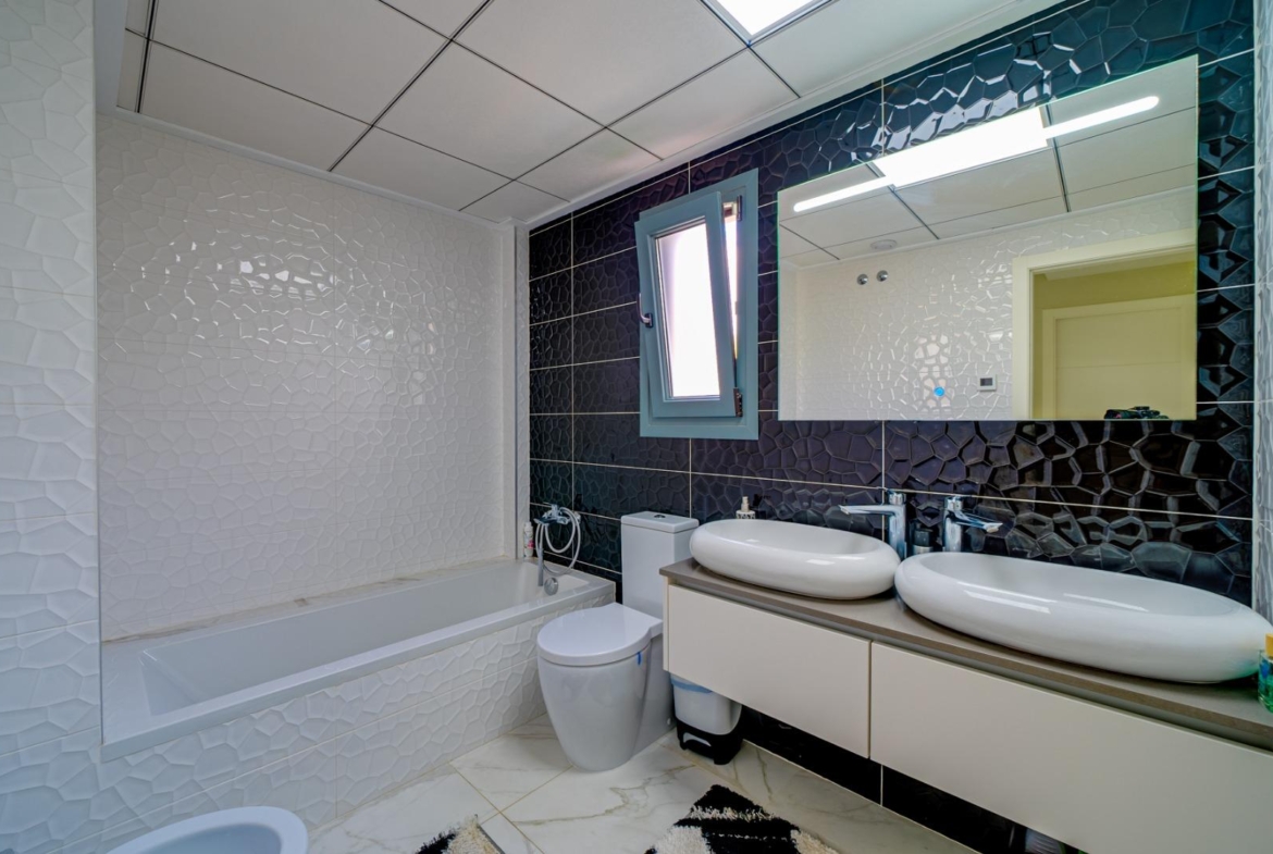 Modern Villa with sea views from all rooms in Balcón de Finestrat