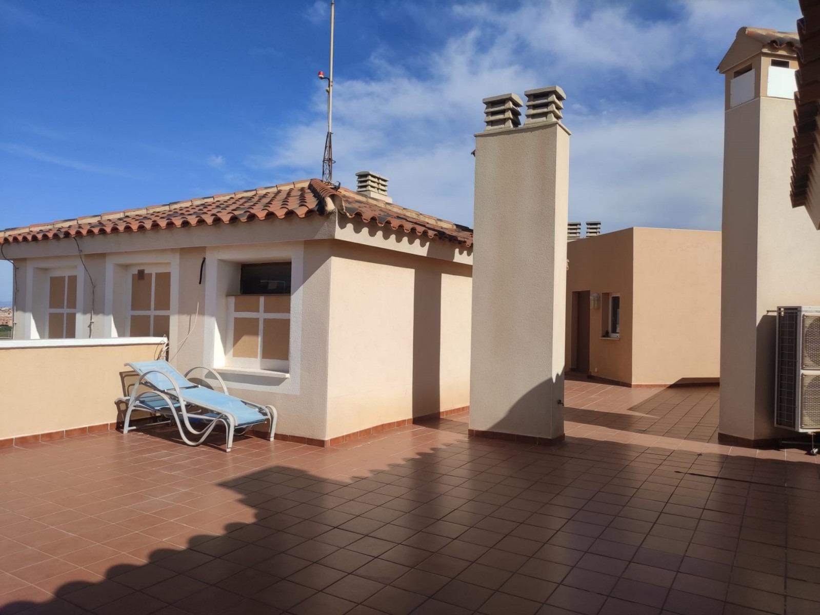 16-49 Ático duplex con vistas al mar en Torrevieja.