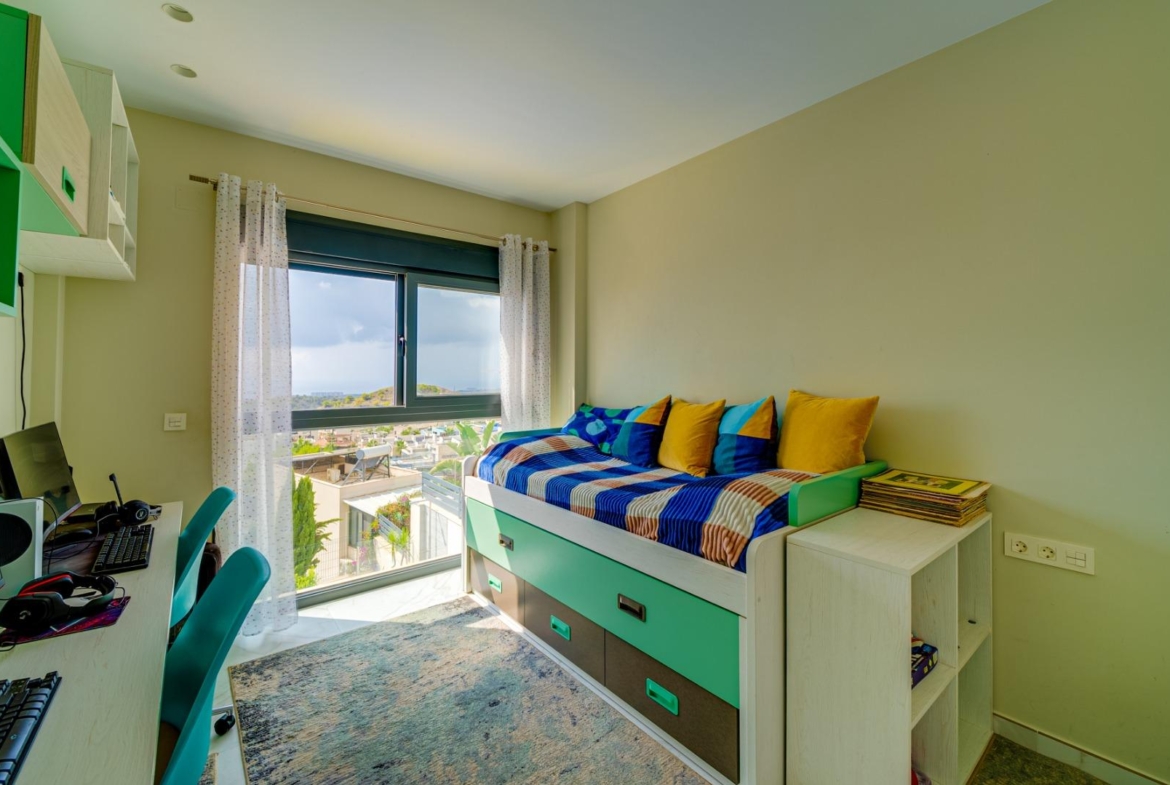 Modern Villa with sea views from all rooms in Balcón de Finestrat