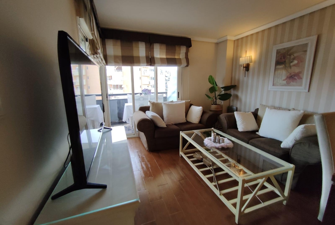 ESPECTACULAR APARTAMENTO DUPLEX EN LA CALA DE VILLAJOYOSA A 300M DE LA PLAYA