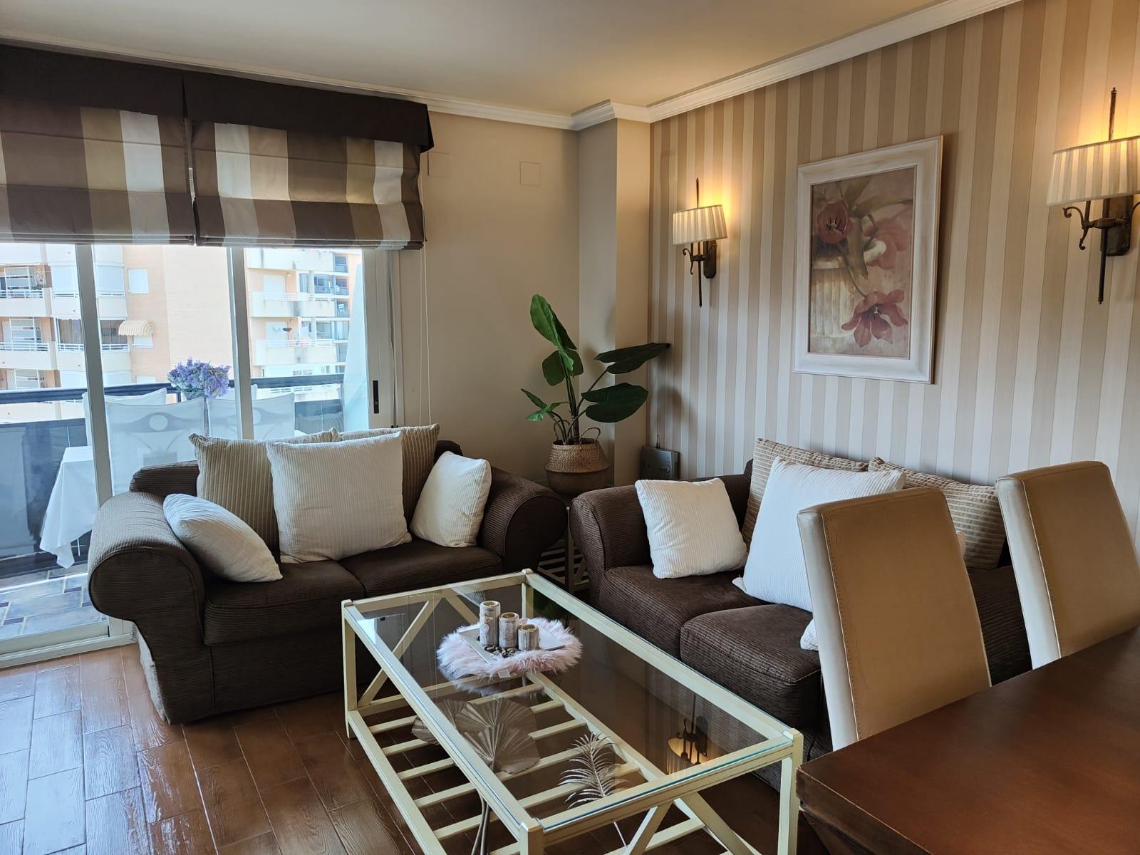ESPECTACULAR APARTAMENTO DUPLEX EN LA CALA DE VILLAJOYOSA A 300M DE LA PLAYA