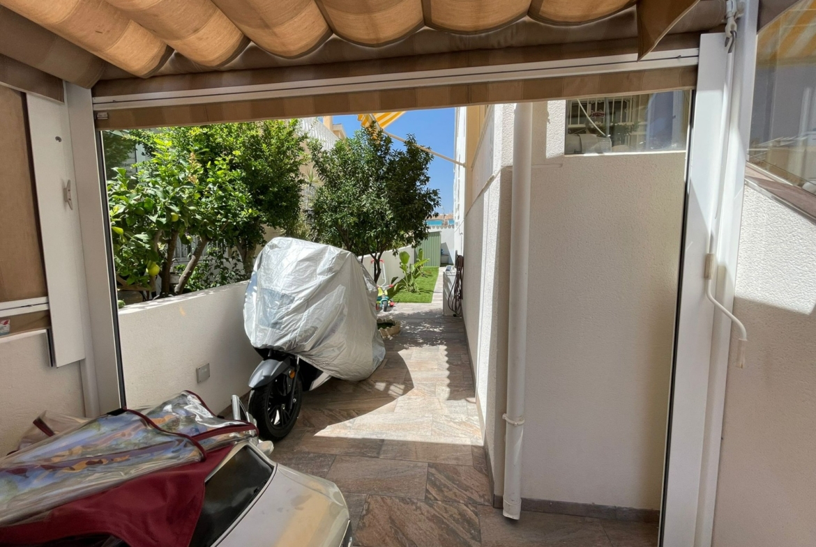 REFORMED HOUSE IN ORIHUELA COSTA! 3 BEDROOMS. BATHROOMS. SAUNA AND PRIVATE POOL.